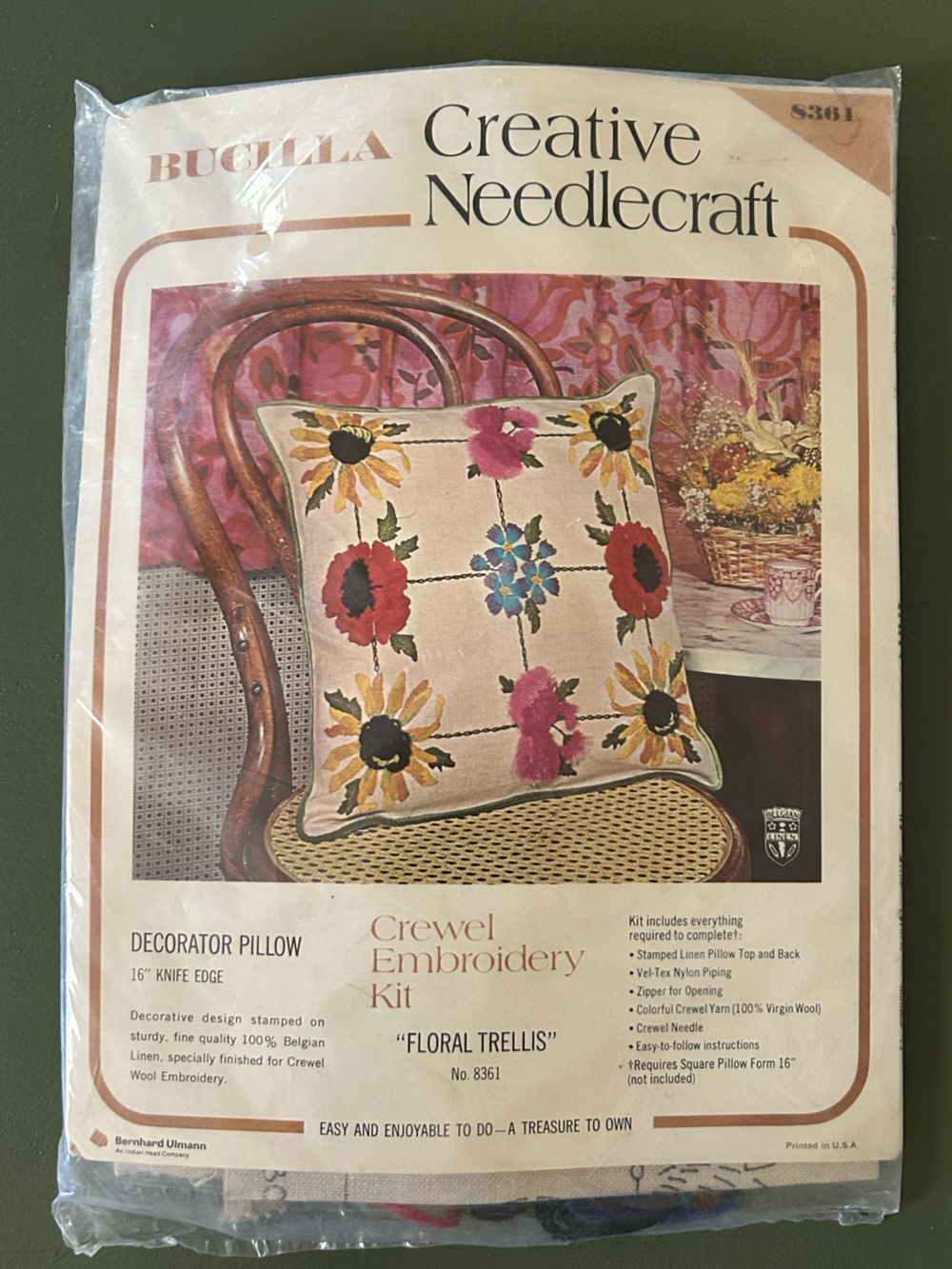 Bucilla Crewel Embroidery Kit 8361 Floral Trellis Decorator Pillow NOS